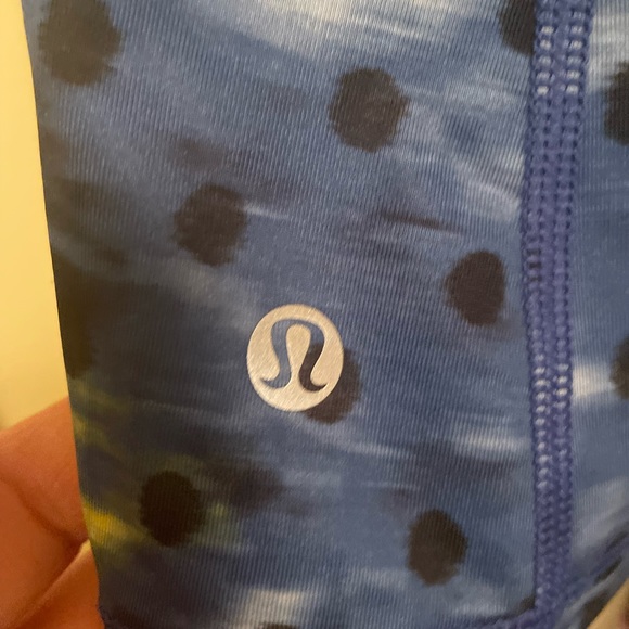 Lululemon Kanto Catch Me tank size - Picture 5 of 5